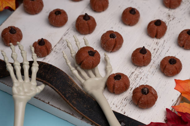 istock Pumpkin spiced cheesecake minis. 1601241991
