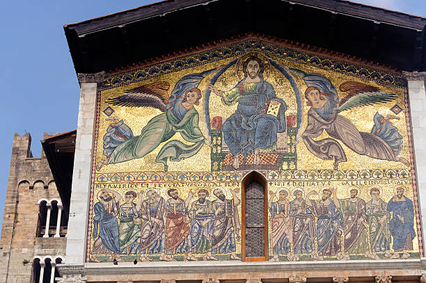 istock Lucca, San Frediano church 160139423