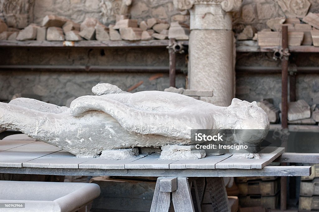 Vittime-le Rovine di Pompei - Foto stock royalty-free di Adulto