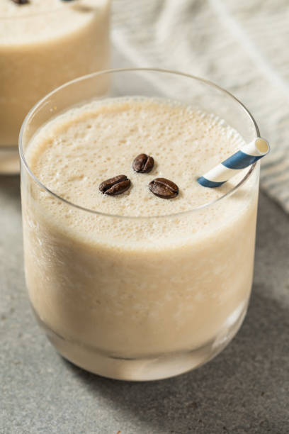 istock Boozy Frozen White Russian Cocktail 1601471939
