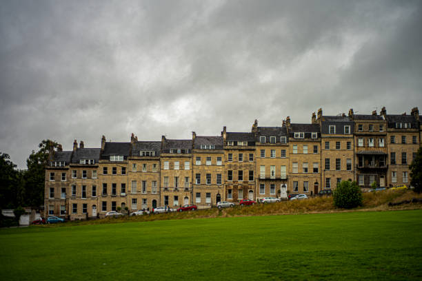 istock Stormy clouds over apartment house in Bath. 1601581011