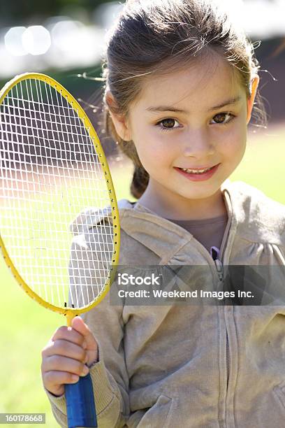Bambino Giocare A Badminton - Fotografie stock e altre immagini di Badminton - Sport - Badminton - Sport, Bambino, 4-5 anni