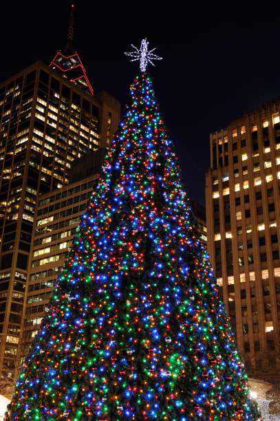 istock Christmas Tree in Philadelphia 160179369