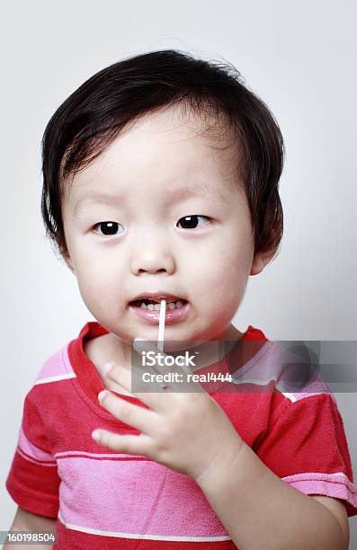 かわいいアジアの赤ちゃん - 1人のストックフォトや画像を多数ご用意 - 1人, 1歳以上2歳未満, アジアおよびインド民族