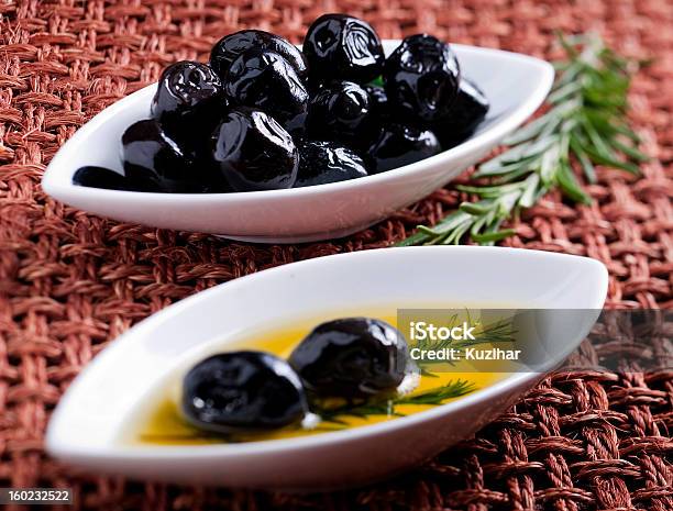 Olive Stockfoto und mehr Bilder von Fotografie - Fotografie, Frühstück, Horizontal
