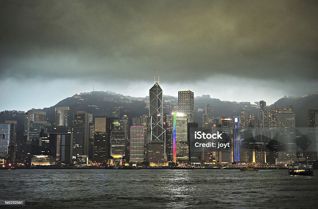 Hong Kong in der Dämmerung - Lizenzfrei Abenddämmerung Stock-Foto