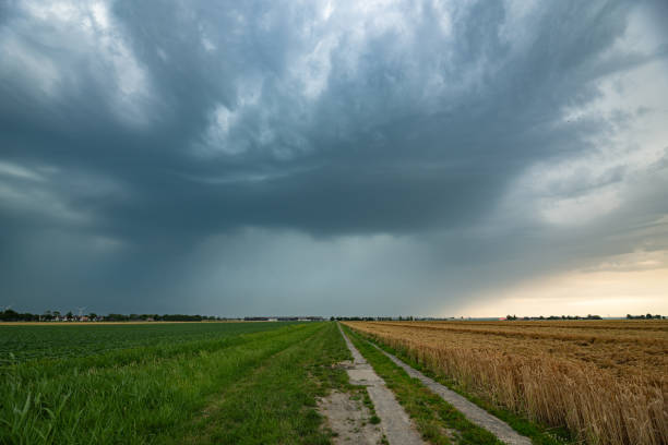 istock Road leading to a storm 1602599955