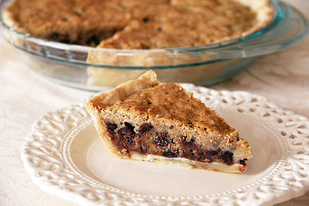 istock Chocolate Chip Tollhouse Pie Close-up 160265506