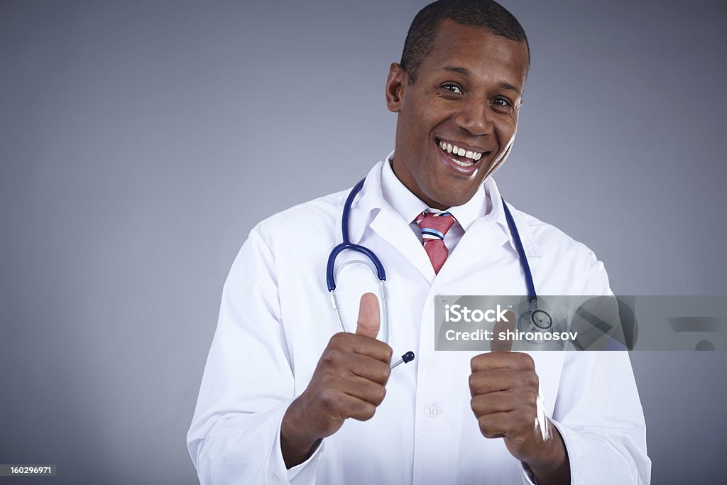 Médico bem sucedido - Foto de stock de Adulto royalty-free