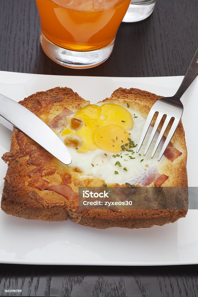 の朝食  - ソーサーのロイヤリティフリーストックフォト