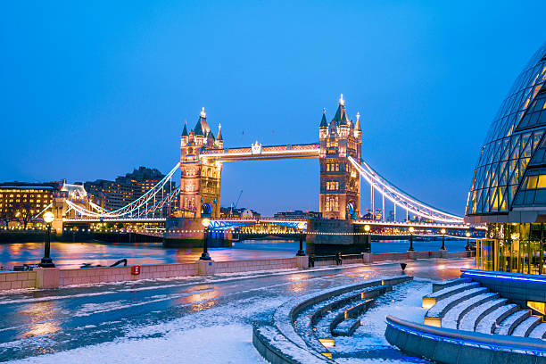 istock Tower Bridge and City Hall London 160306095