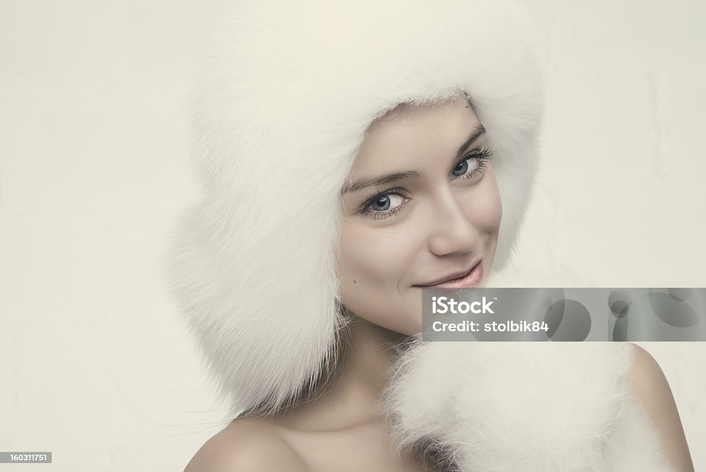 Moda Retrato de jovem Mulher bonita - Royalty-free Adulto Foto de stock