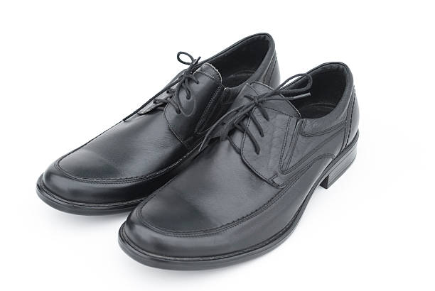 istock Men's shoes on a white background 160319089