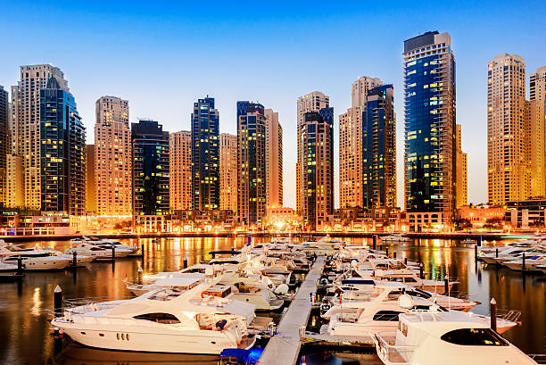 istock Dubai Marina at dusk 160326874