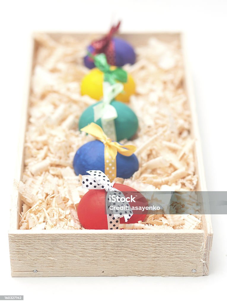 Красочные пасхальные яйца - Стоковые фото Без людей роялти-фри