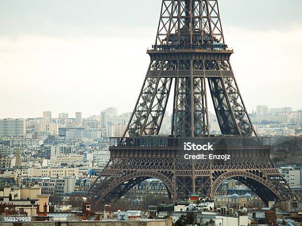 Torre Eiffel - Fotografie stock e altre immagini di Architettura - Architettura, Arco - Architettura, Capitali internazionali