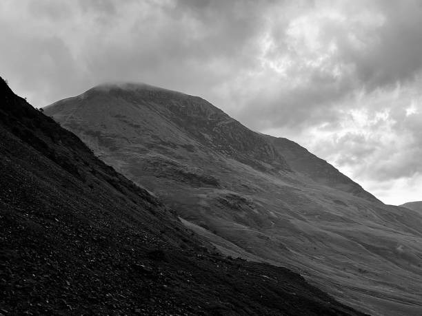 istock Mountain view at Buttermere in Cumbria 1603314394