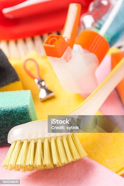 Foto de Variedade De Meios Para Limpar E Lavar e mais fotos de stock de Afazeres Domésticos - Afazeres Domésticos, Amarelo, Antisséptico