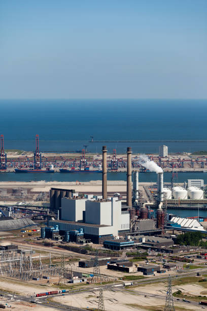 energia de combustão de carvão - transportation coal power station maasmond imagens e fotografias de stock