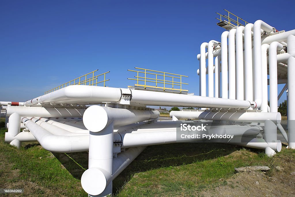 Tuyaux industriels à gaz et de pétrole et de l'eau - Photo de Acier libre de droits