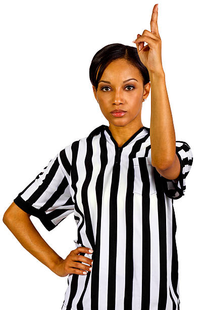 afro-americana mulher vestindo um uniforme listrado árbitro - conciliator - fotografias e filmes do acervo