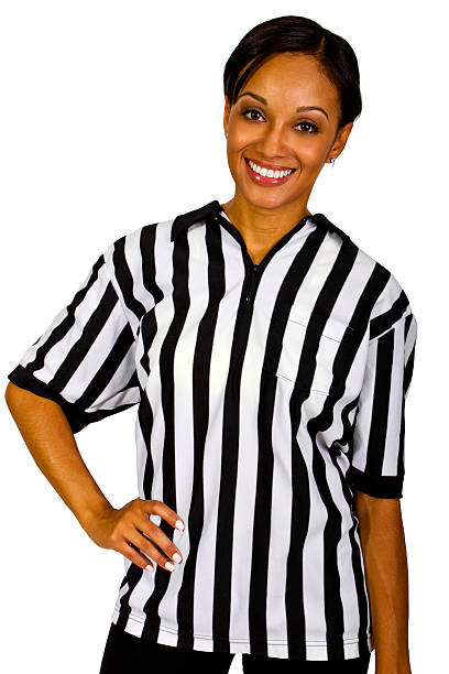 afro-americana mulher árbitro a vestir um uniforme listrado - sex symbol referee women adult imagens e fotografias de stock