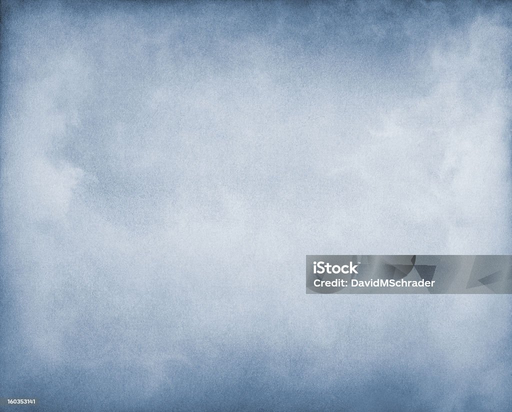 Niebla sobre azul - Foto de stock de Niebla libre de derechos