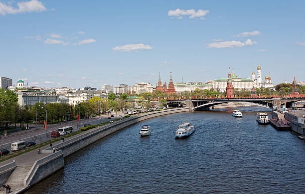 istock Kind to the Moscow Kremlin 160353461