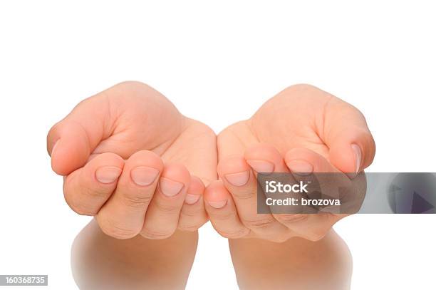 Foto de Belas Mãos Em Forma De Concha De Jovemcorte e mais fotos de stock de Dar - Dar, Palma da mão, Mão em forma de concha