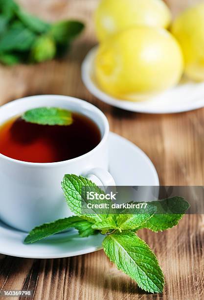 Tè Alla Menta E Limone - Fotografie stock e altre immagini di Agrume - Agrume, Alimentazione sana, Ambientazione interna