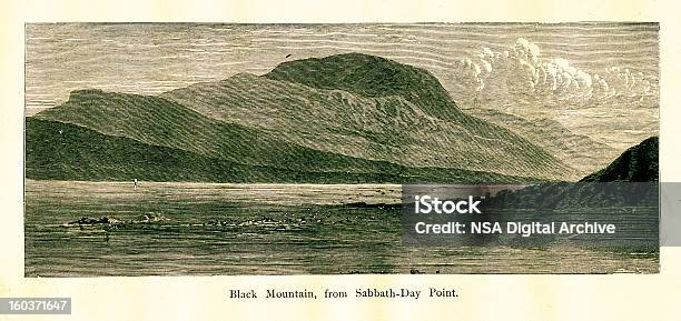 Ilustración de Black Mountain Nueva York y más Vectores Libres de Derechos de Estilo siglo XIX - Estilo siglo XIX, Isla, Montañas de Adirondack