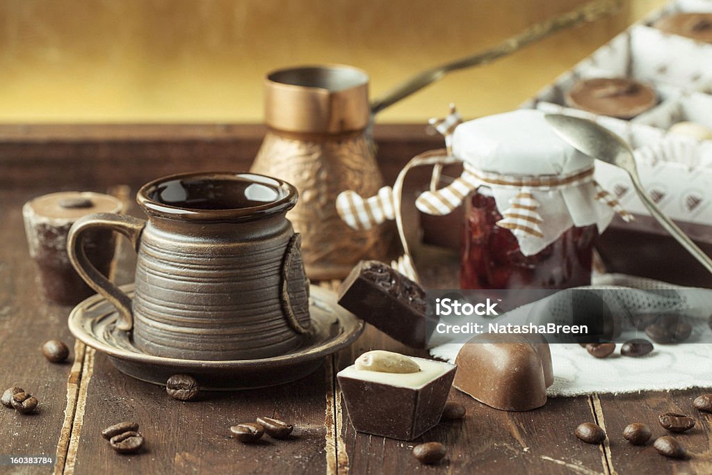 Café y chocolate - Foto de stock de Alimento libre de derechos