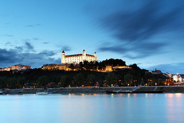 istock Bratislava castle - Slovakia 160385875