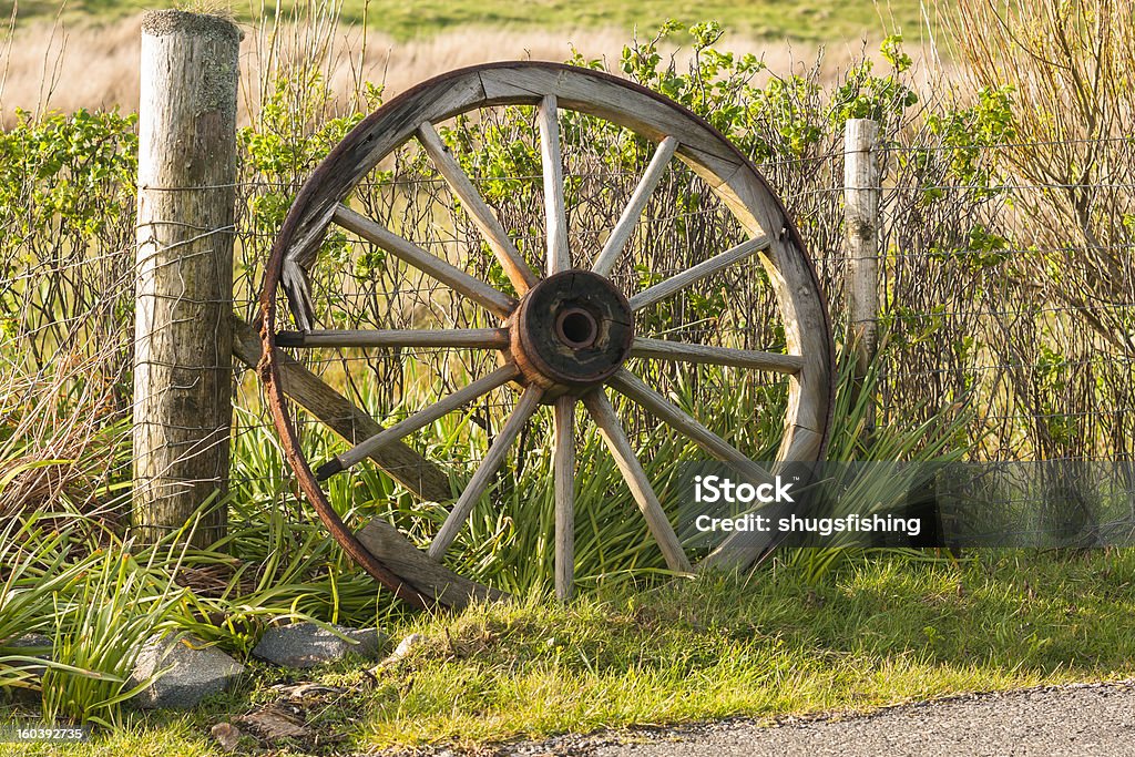 L'Agriculture, panier roue, A l'abandon - Photo de A l'abandon libre de droits