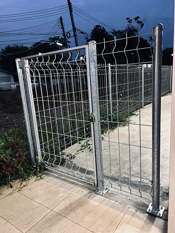 Grating wire industrial fence panels