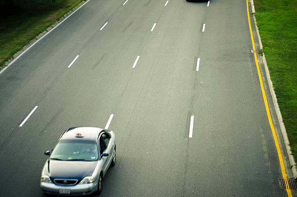 istock Washington street highway - motion blurred 160423293