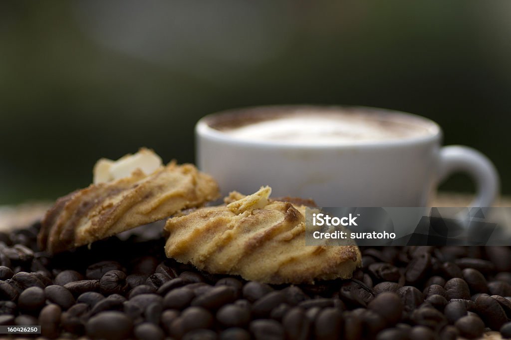 Caffè e biscotti - Foto stock royalty-free di Bevanda analcolica