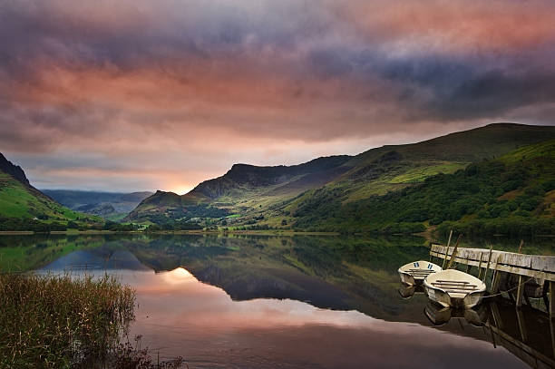 istock Llyn Nantlle at sunrise looking towards Snowdon 160429432