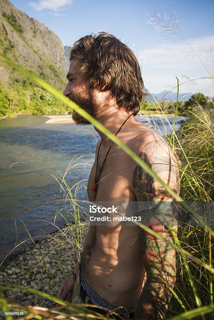 Dans la nature - Photo de Adulte libre de droits