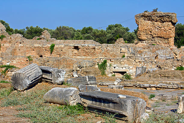 the praetorium, древние gortyna, остров крит, греция - gortina стоковые фото и изображения