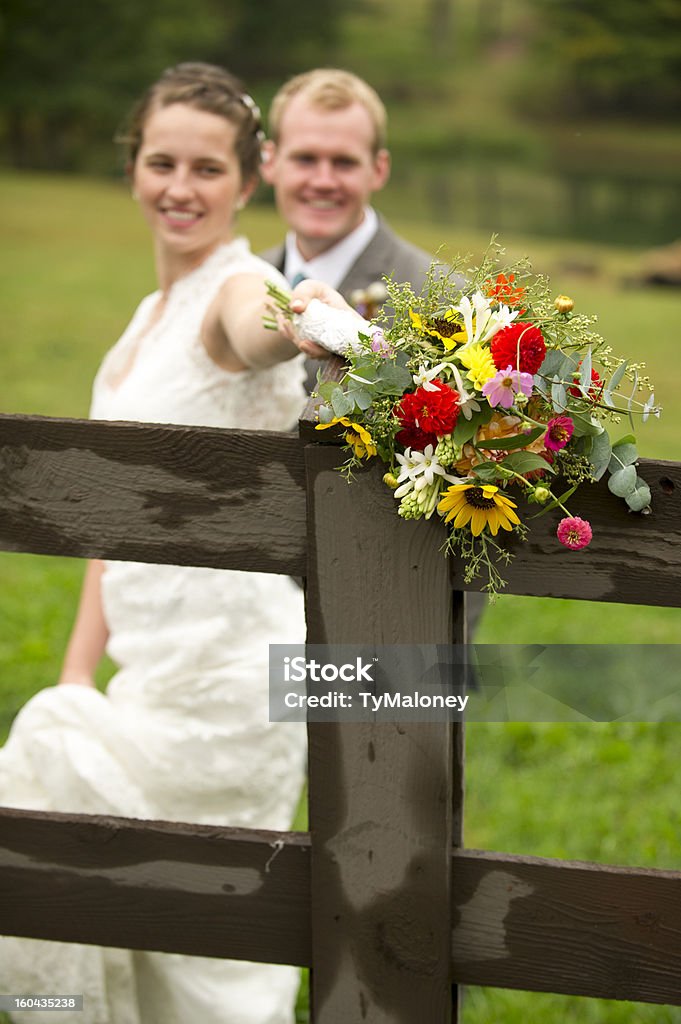 Ślub kwiaty - Zbiór zdjęć royalty-free (20-24 lata)