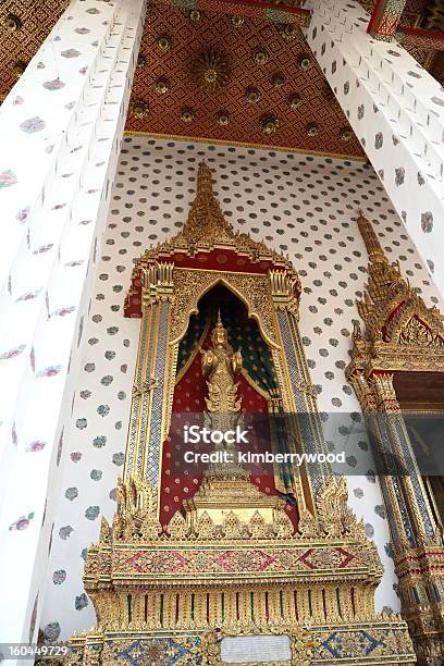 Wat Arun Cappella - Fotografie stock e altre immagini di Alba - Crepuscolo - Alba - Crepuscolo, Ambientazione esterna, Antico - Condizione
