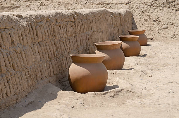 istock Clay pots in on Huaca Pucllana, Lima, Peru 160468177