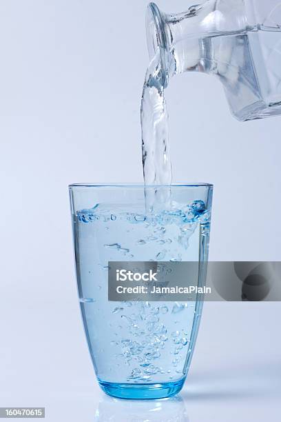 Foto de Água Azul e mais fotos de stock de Azul - Azul, Bebida, Bebida gelada