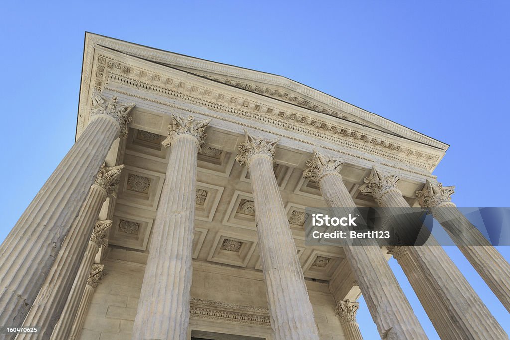 Templo romano de Nimes, Provence, Francia - Foto de stock de Aire libre libre de derechos