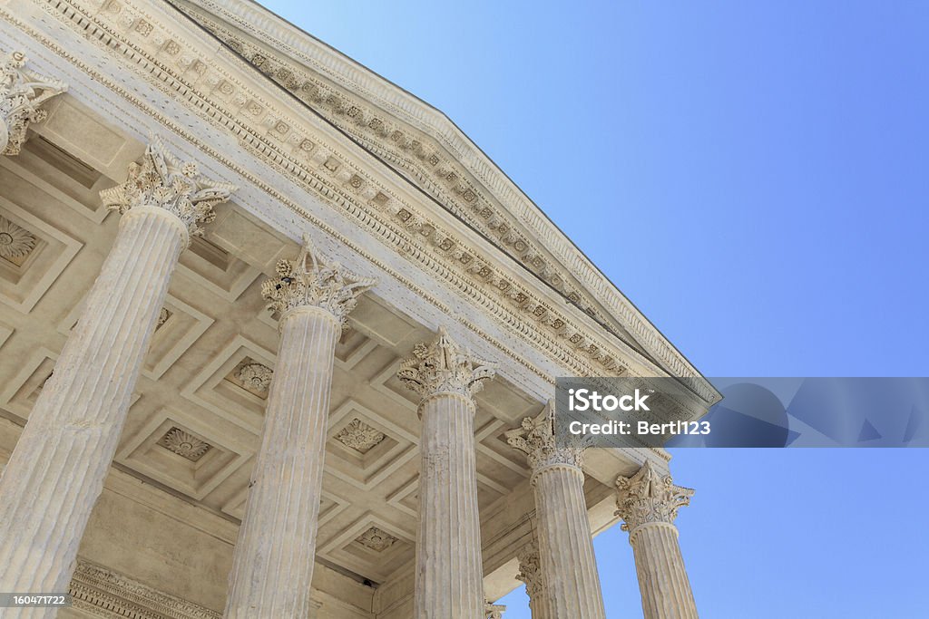 Templo romano de Nimes, Provence, Francia - Foto de stock de Aire libre libre de derechos