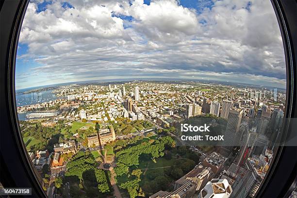 Vista Della Sydney Tower - Fotografie stock e altre immagini di AMP Tower Centrepoint - AMP Tower Centrepoint, Orizzonte urbano, Sydney