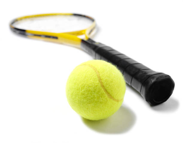 테니트 라켓과 ball - tennis racket ball isolated 뉴스 사진 이미지