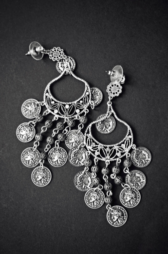 Earrings in black and white