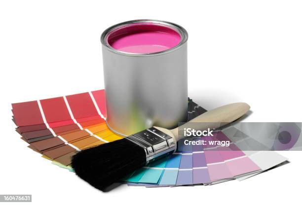 Pintura Rosa Y Cepillo Foto de stock y más banco de imágenes de Lata de pintura - Lata de pintura, Pincel, Recortable